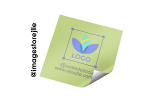 Etiquetas Quadradas Adesivo em vinil. 5,0cm x 5,0cm (50mm x 50mm) 4x0 Opcional verniz de proteção. Impressão Eco Solvente Alta definição 1440DPI Impressão de adesivo vinil qualidade de até 1440DPI formato quadrado com recorte.